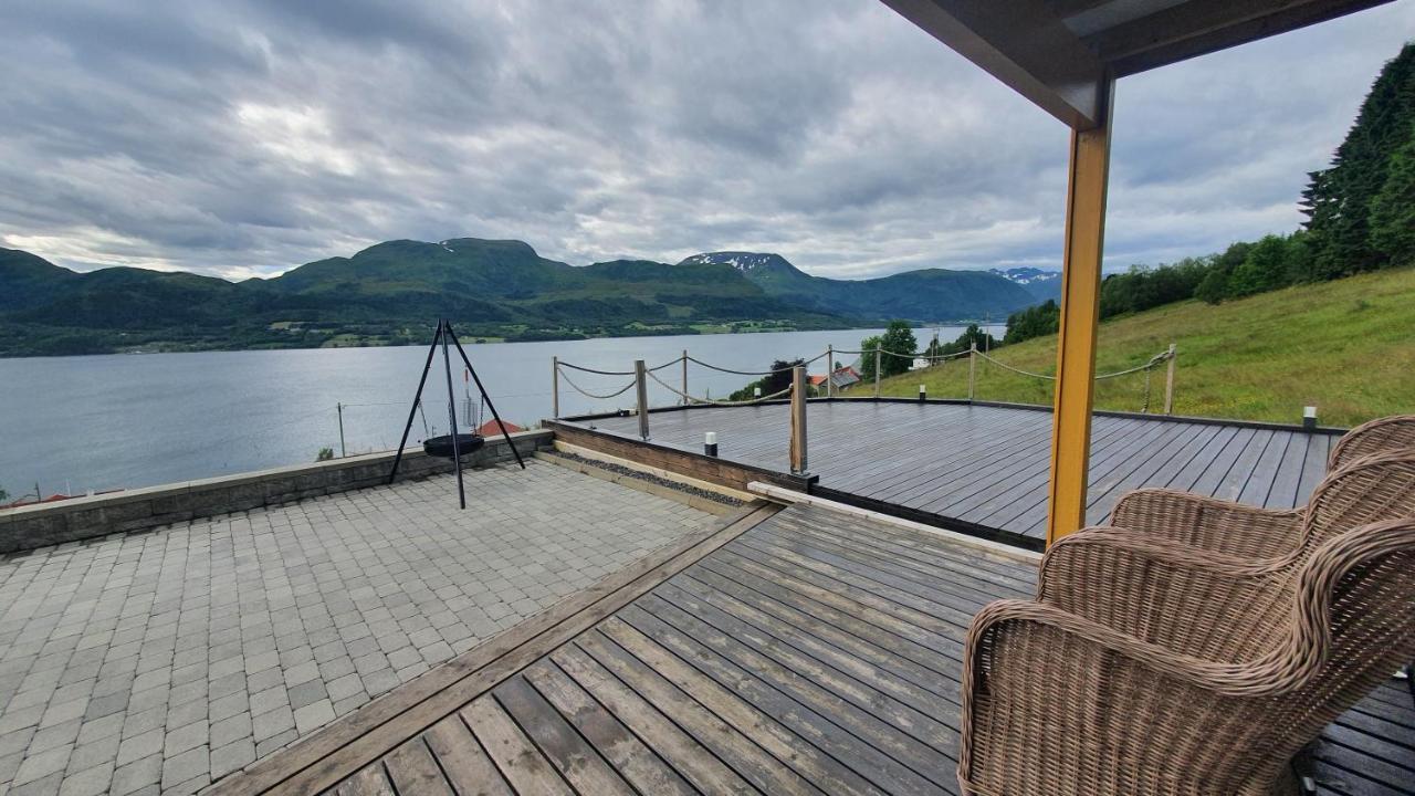 Kvernesfjorden Apartments Steinsgrenda المظهر الخارجي الصورة