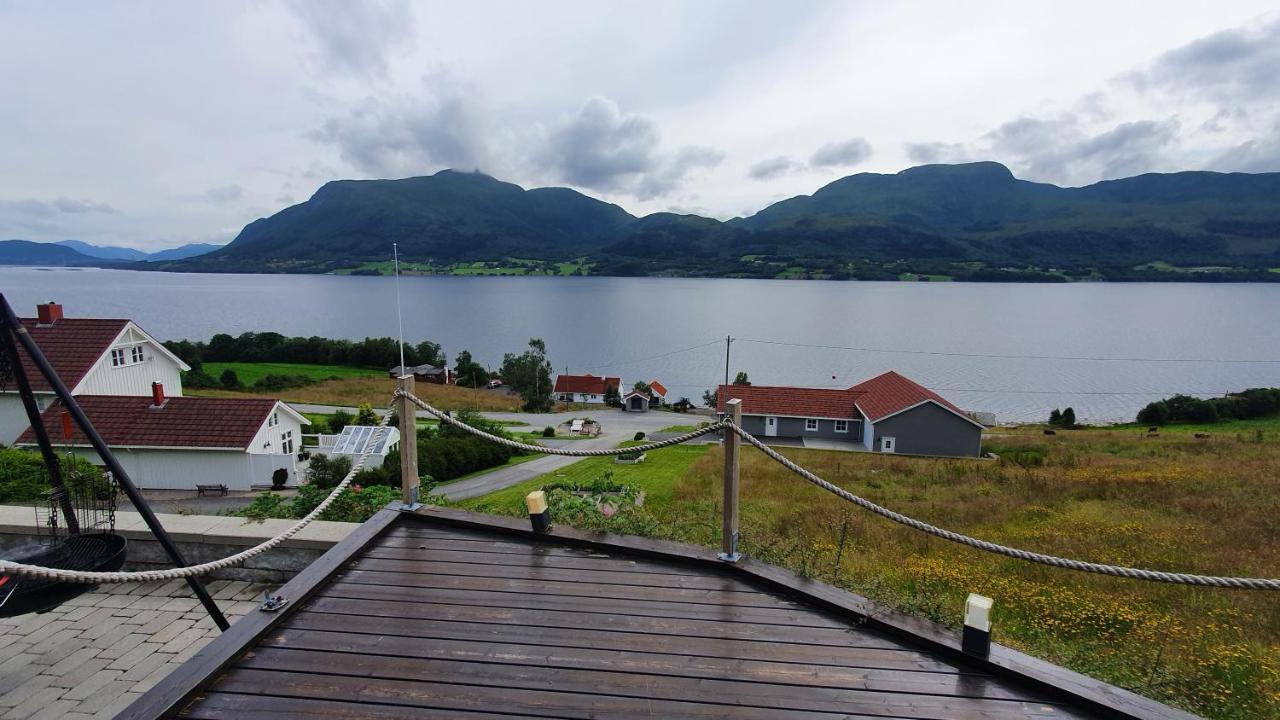 Kvernesfjorden Apartments Steinsgrenda المظهر الخارجي الصورة